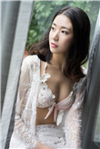 李沁身高